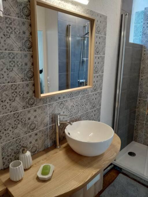 Authentique Studio Au Coeur De Bayeux Extérieur photo